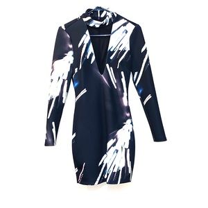 Bebe print long sleeve dress